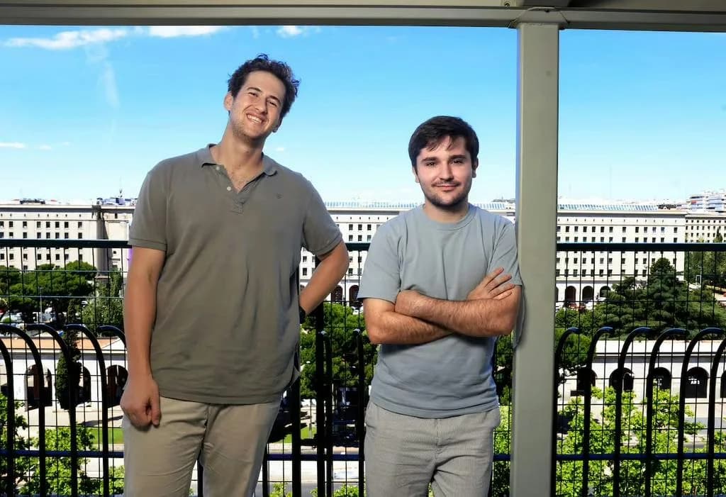 throxy: Llamadas en frío en el idioma de tu prospecto. Pipeline garantizado
